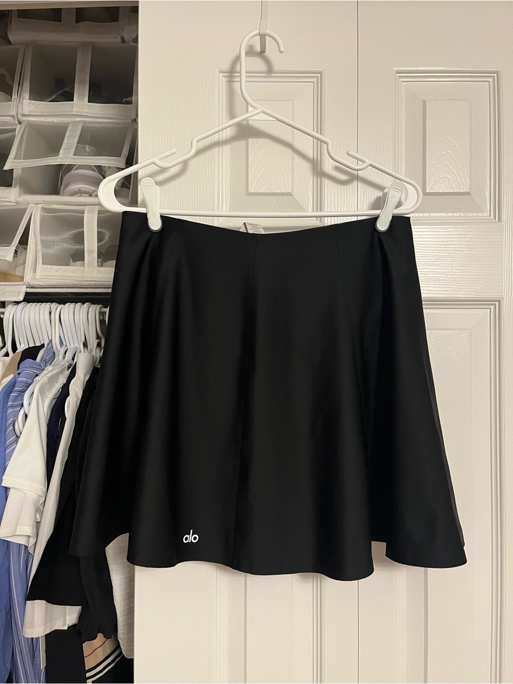 ALO Yoga Black Circle Skater Skirt